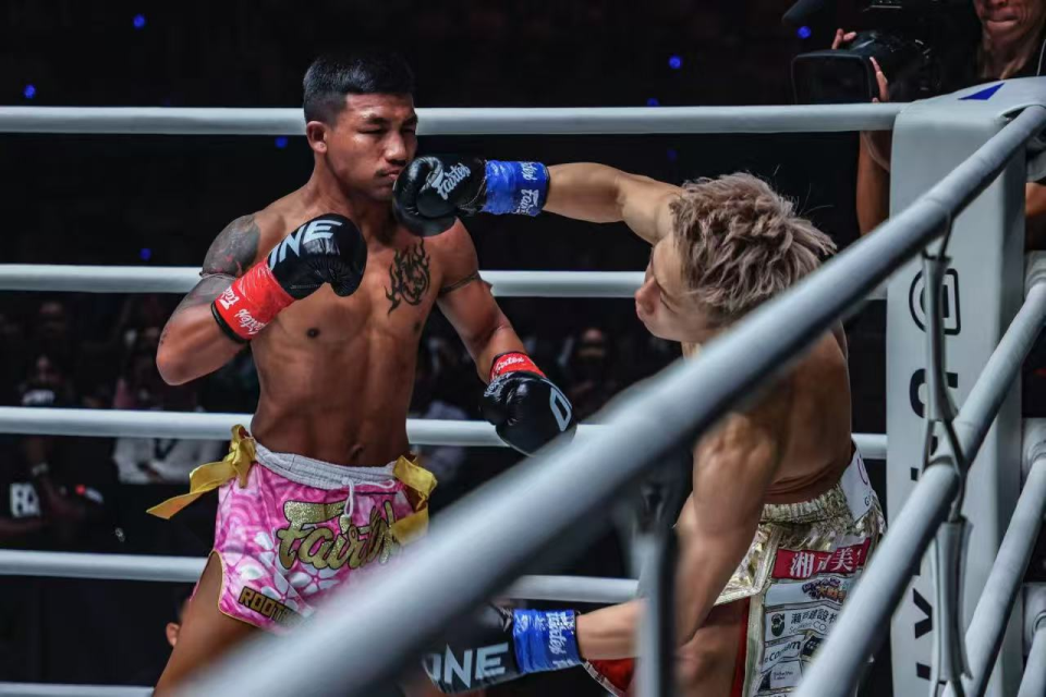 性三级别K, 穿了他, 罗唐 性三级别K, 穿了他, 罗唐