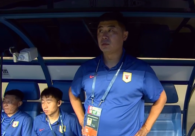 失误, 两队都有很 失误, 两队都有很